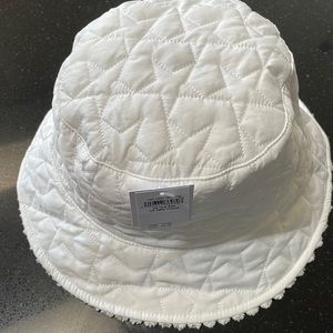 American Eagle Outfitters Reversible Bucket Hat O/S
